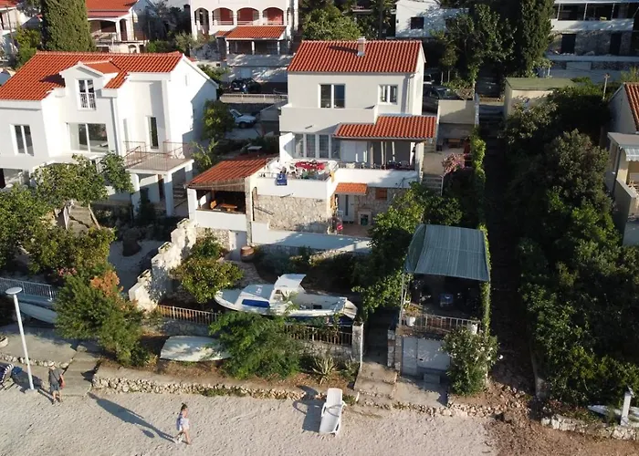 Apartment On The Beach, Zoranka