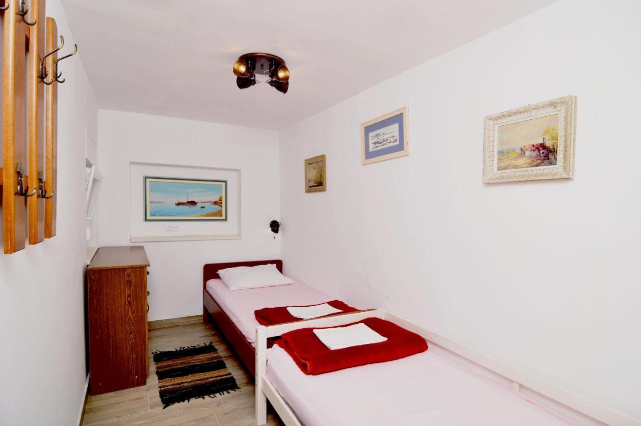 On The Beach, Zoranka Appartement Seget Vranjica