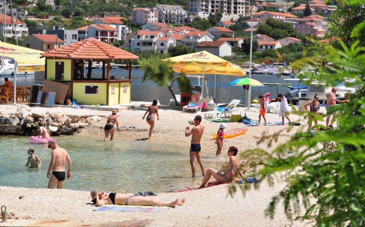 Appartement On The Beach, Zoranka Seget Vranjica